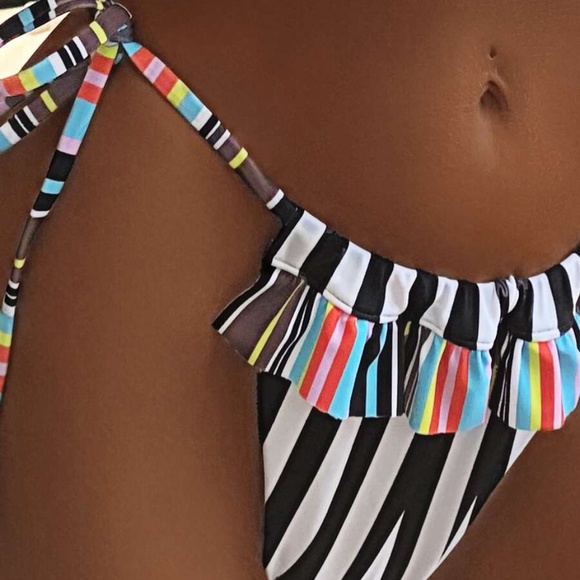 Boho Stripes Black White ruffle Bikini Swim Cheeky - Picture 4 of 4